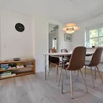 Дом отдыха 10092-ulfborg-svollingvej-59 Ulfborg